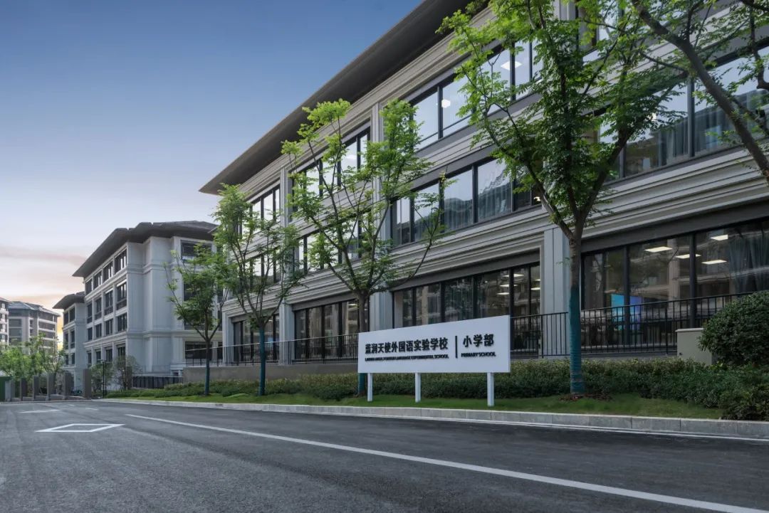 1647177567133005RHOe.jpg 2.jpg